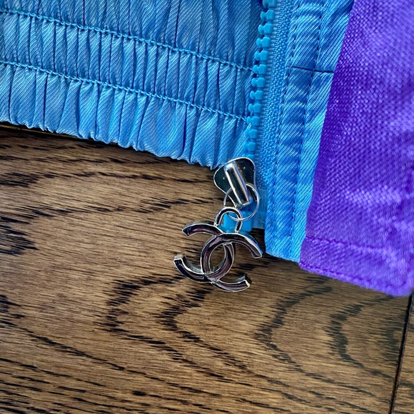 Chanel Bomber Jacket! - Picture 11 of 15